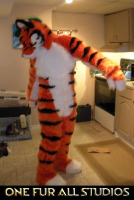 Streak-fullsuit3.jpg